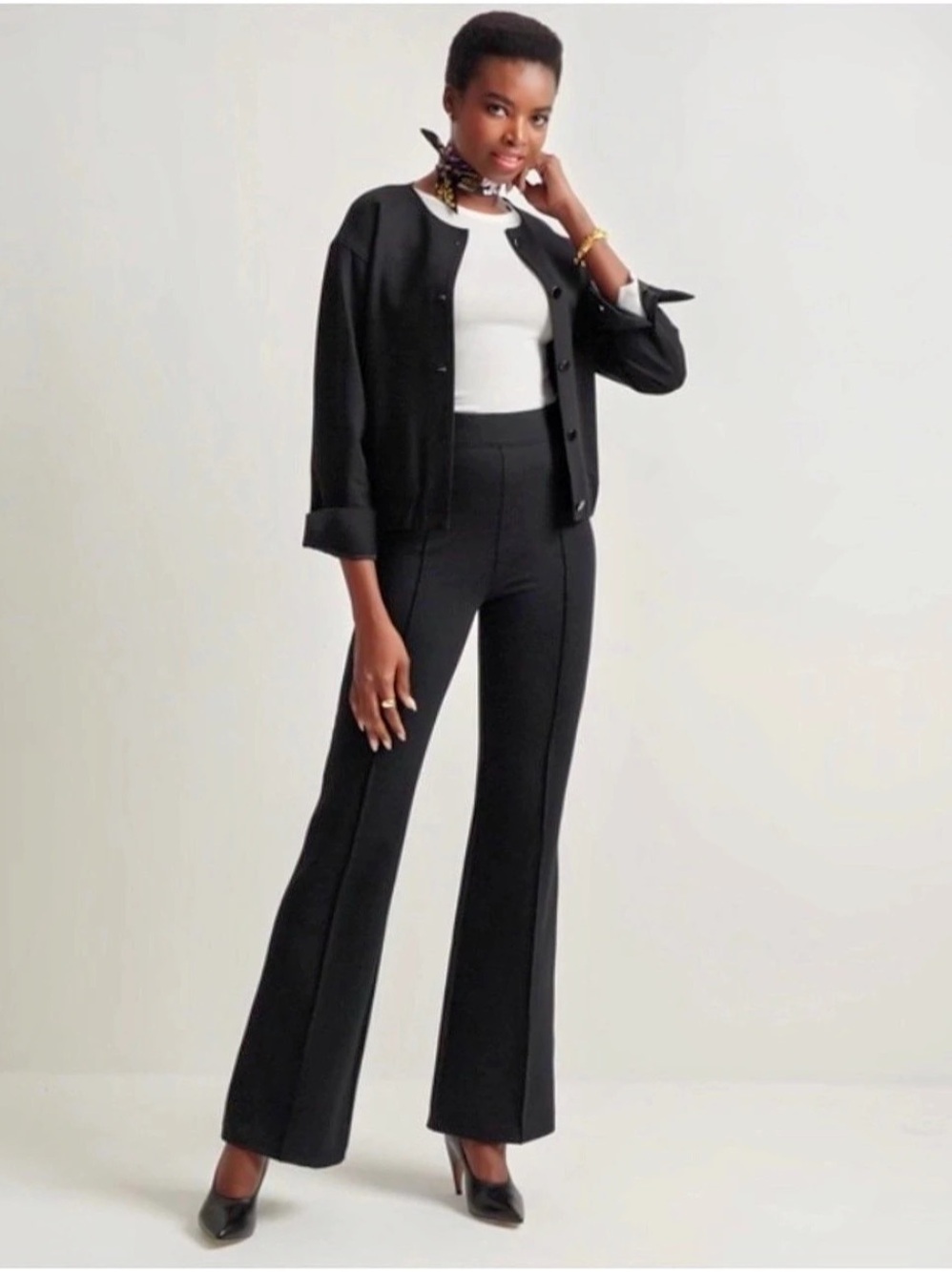 SPANX The Perfect Pant Flare Pants in Black Size Medium Like New